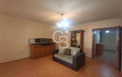ÇEKİRGE CADDE DE ÖN CEPHE SATILIK 2.5+1 SATILIK EŞYALI DAİRE