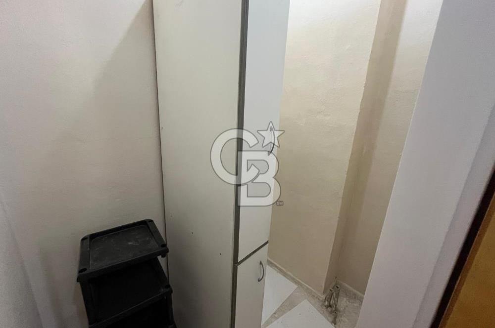 KARŞIYAKA TERSANE BÖLGESİNDE KİRALIK 3+1 DAİRE