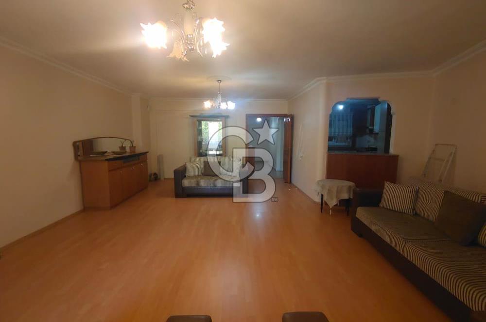 ÇEKİRGE CADDE DE ÖN CEPHE SATILIK 2.5+1 SATILIK EŞYALI DAİRE