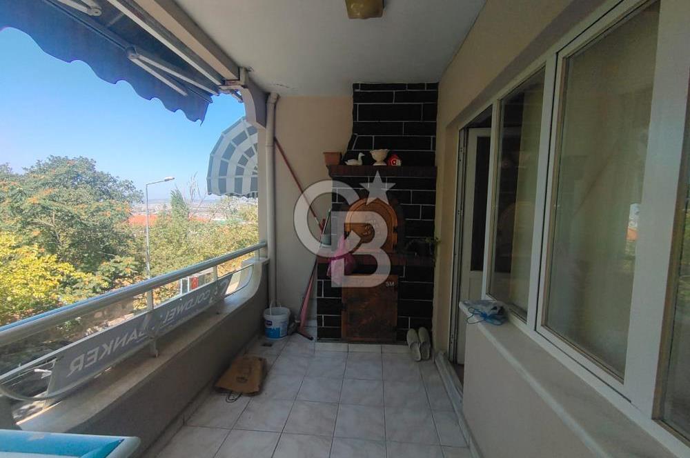 ÇEKİRGE CADDE DE ÖN CEPHE SATILIK 2.5+1 SATILIK EŞYALI DAİRE