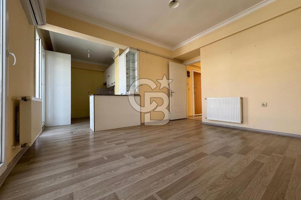 YALI MAH., İZBAN YAKINI, KATTA TEK, TERASLI, SATILIK 2+1 BOŞ DAİRE