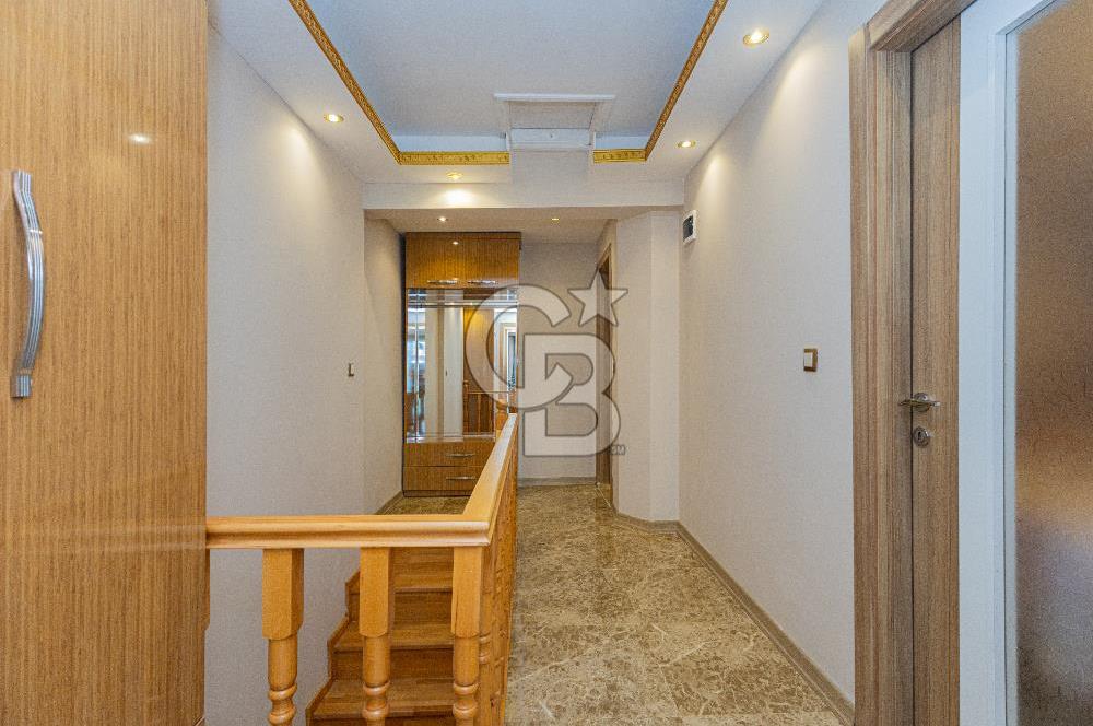 KEMER SAHİL YOLUNDA SATILIK DUBLEKS DAİRE