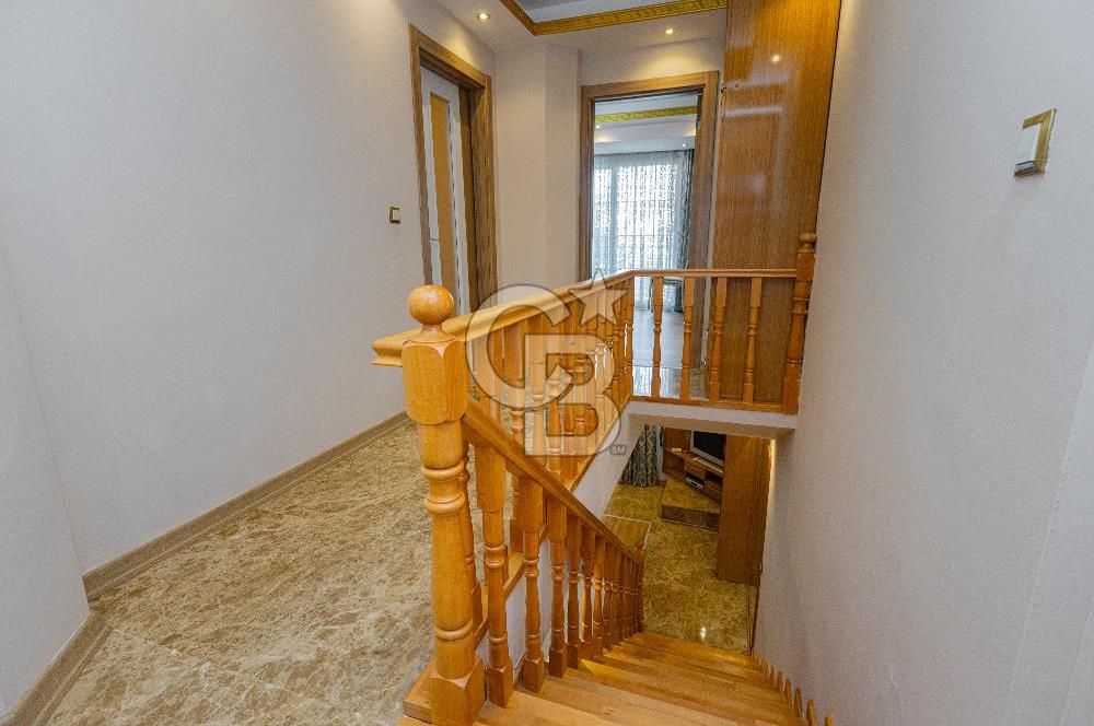 KEMER SAHİL YOLUNDA SATILIK DUBLEKS DAİRE