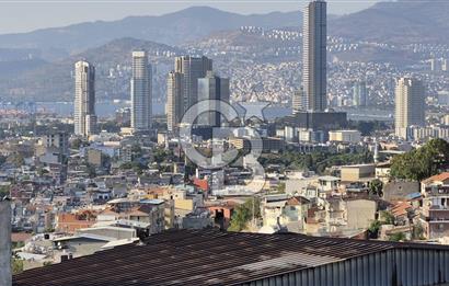 İzmir Gürçeşme Ferahlı Mah. Satılık 4 Katlı Bina – Her Kat Ayrı Daire