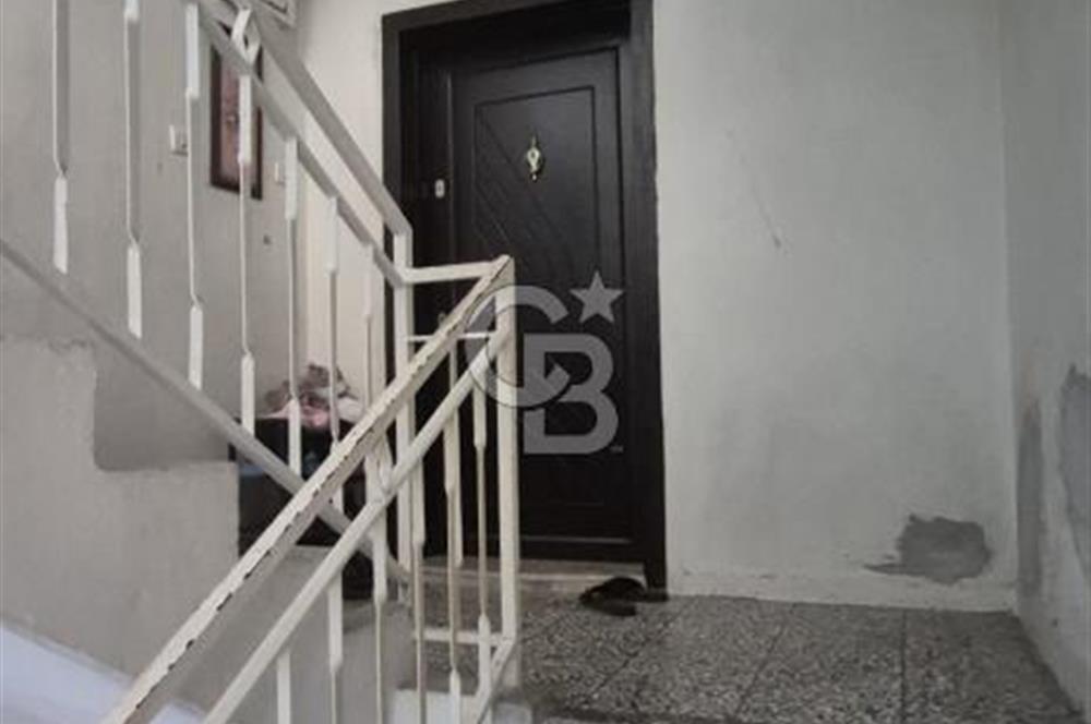 İzmir Gürçeşme Ferahlı Mah. Satılık 4 Katlı Bina – Her Kat Ayrı Daire