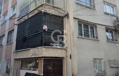 İzmir Gürçeşme Ferahlı Mah. Satılık 4 Katlı Bina – Her Kat Ayrı Daire