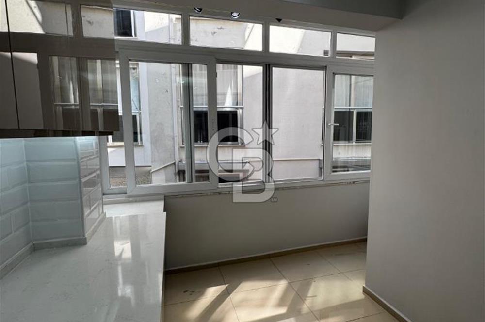 Balçova Fevzi Çakmak Mah. Ekonomi Üni. Sakarya Cad. Yakını