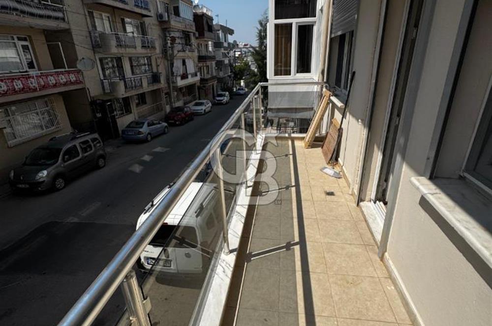 Balçova Fevzi Çakmak Mah. Ekonomi Üni. Sakarya Cad. Yakını