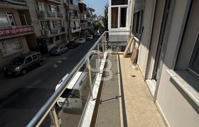 Balçova Fevzi Çakmak Mah. Ekonomi Üni. Sakarya Cad. Yakını