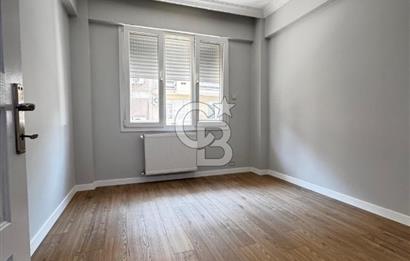 Balçova Fevzi Çakmak Mah. Ekonomi Üni. Sakarya Cad. Yakını