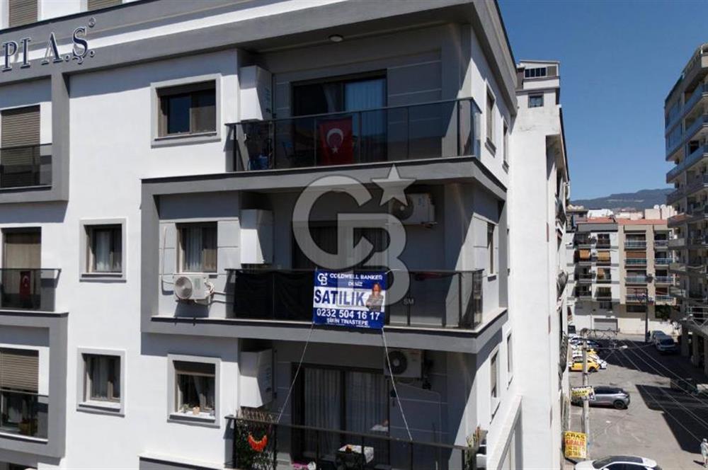 KARŞIYAKA ÖRNEKKÖY'DE SATILIK 2+1 MODERN TASARIMLI DAİRE