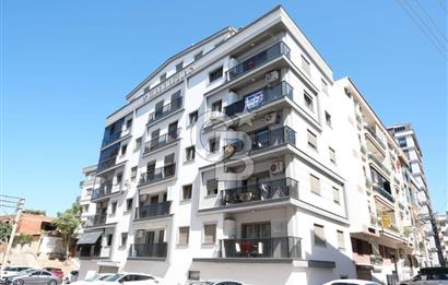KARŞIYAKA ÖRNEKKÖY'DE SATILIK 2+1 MODERN TASARIMLI DAİRE