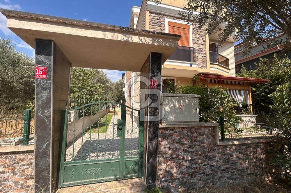 GÜRE'DE 4+1 KAPALI MUTFAKLI MASRAFSIZ SATILIK VİLLA