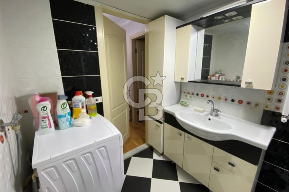 ÜÇKUYULAR'DA 3+1 ARA KAT DOĞALGAZLI EŞYALI KİRALIK DAİRE