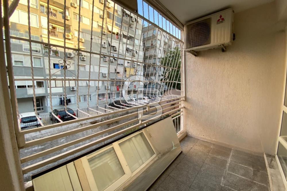 ÜÇKUYULAR'DA 3+1 ARA KAT DOĞALGAZLI EŞYALI KİRALIK DAİRE