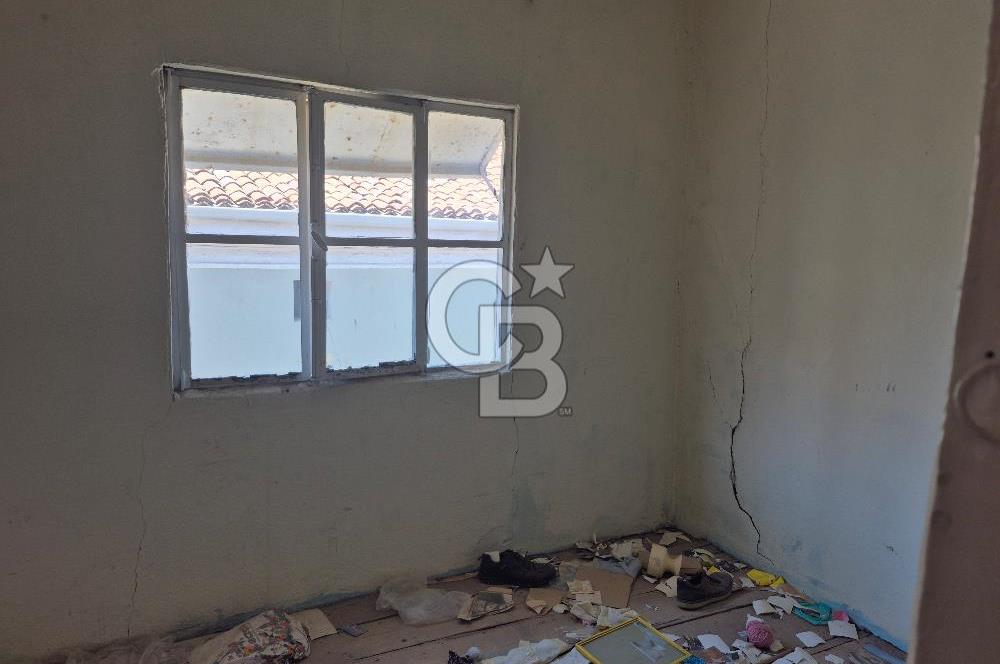 Ayvalık Merkeze Yürüme Mesafesinde 2+1 Satılık Müstakil Ev