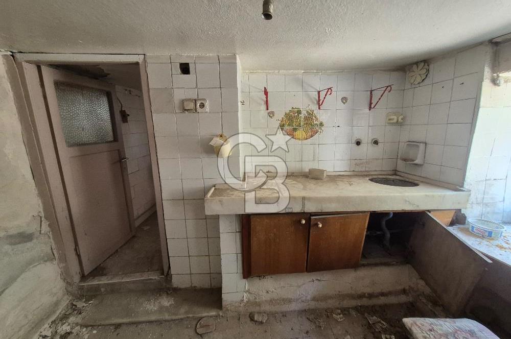 Ayvalık Merkeze Yürüme Mesafesinde 2+1 Satılık Müstakil Ev