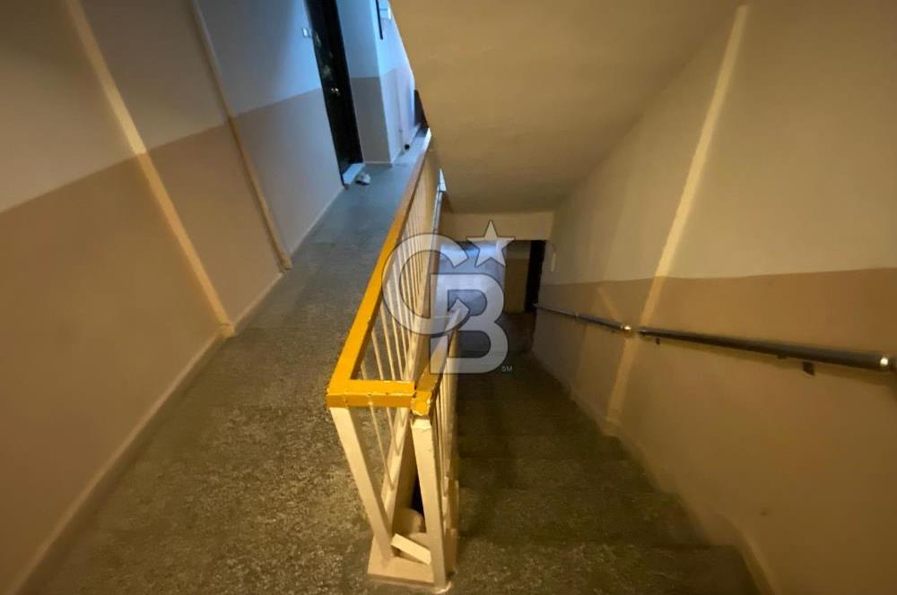 ÜÇKUYULAR'DA 3+1 ARA KAT DOĞALGAZLI EŞYALI KİRALIK DAİRE