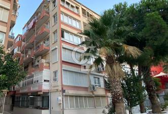 ÜÇKUYULAR'DA 3+1 ARA KAT DOĞALGAZLI EŞYALI KİRALIK DAİRE