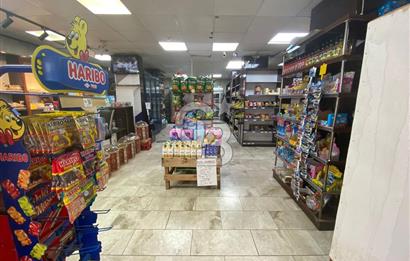 KARŞIYAKA BAHÇELİEVLER'DE YÜKSEK CİROLU DEVREN KİRALIK DÜKKAN