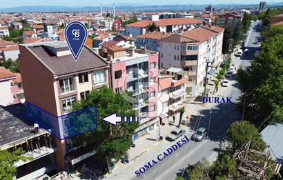 CB KiNG'DEN NEF'E YAKIN CADDE ÜZERİNDE EŞYALI 1+1 SATILIK DAİRE