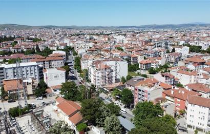 CB KiNG'DEN NEF'E YAKIN CADDE ÜZERİNDE EŞYALI 1+1 SATILIK DAİRE