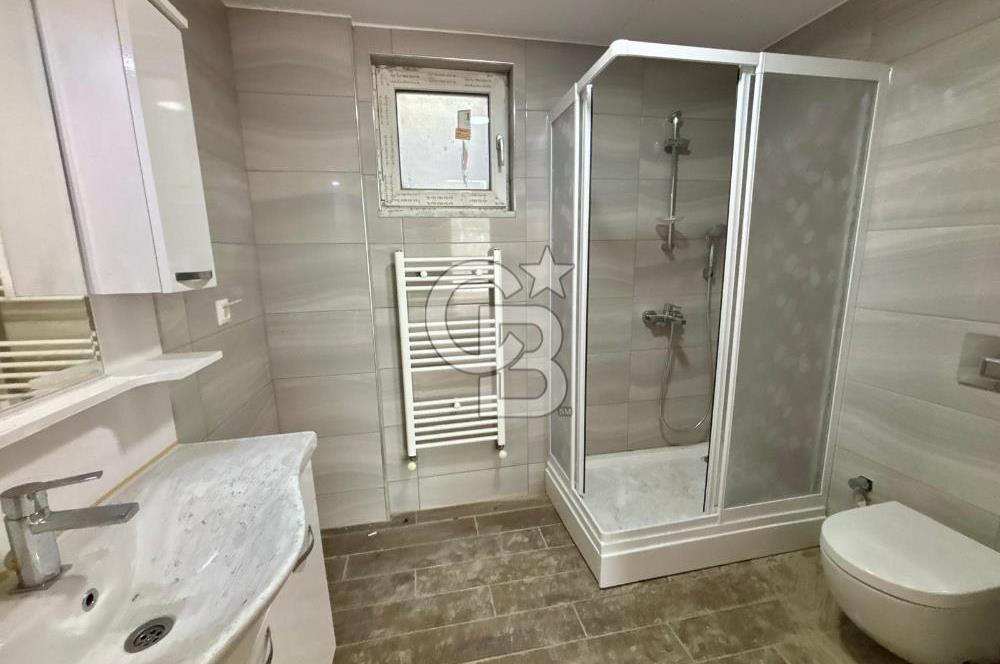 BAHÇEŞEHİR UPHİLL'DE 1100 M2 HAVUZLU ÖZEL BAHÇELİ MALİKANE