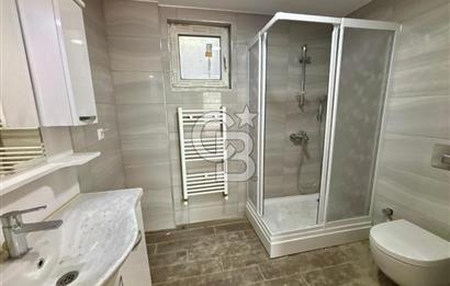 BAHÇEŞEHİR UPHİLL'DE 1100 M2 HAVUZLU ÖZEL BAHÇELİ MALİKANE