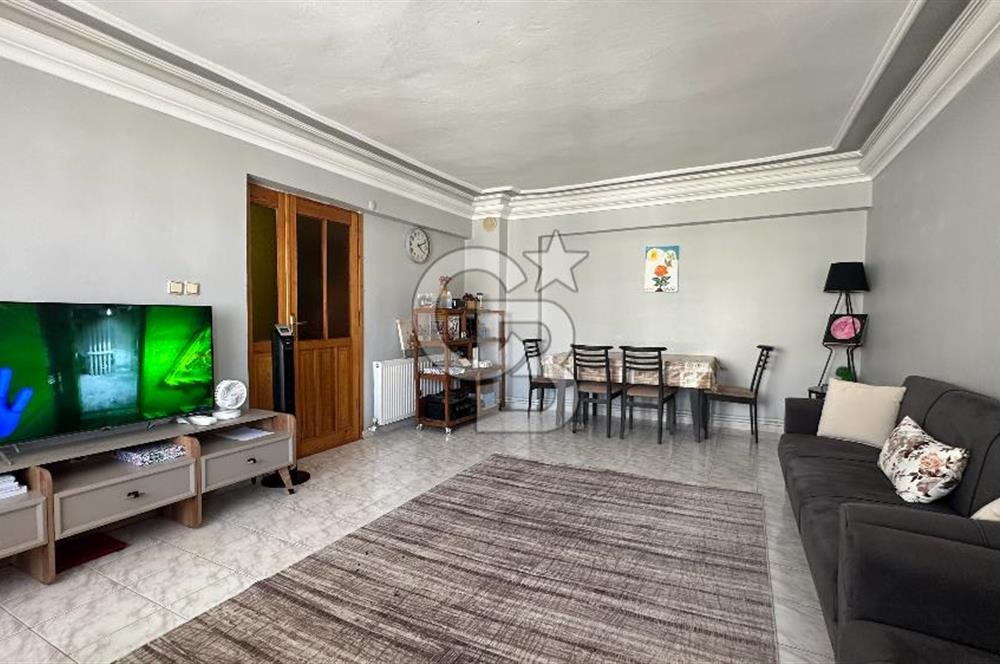 Ayvalık 150 Evler Mahallesinde 3+1 Doğalgazlı Satılık Daire