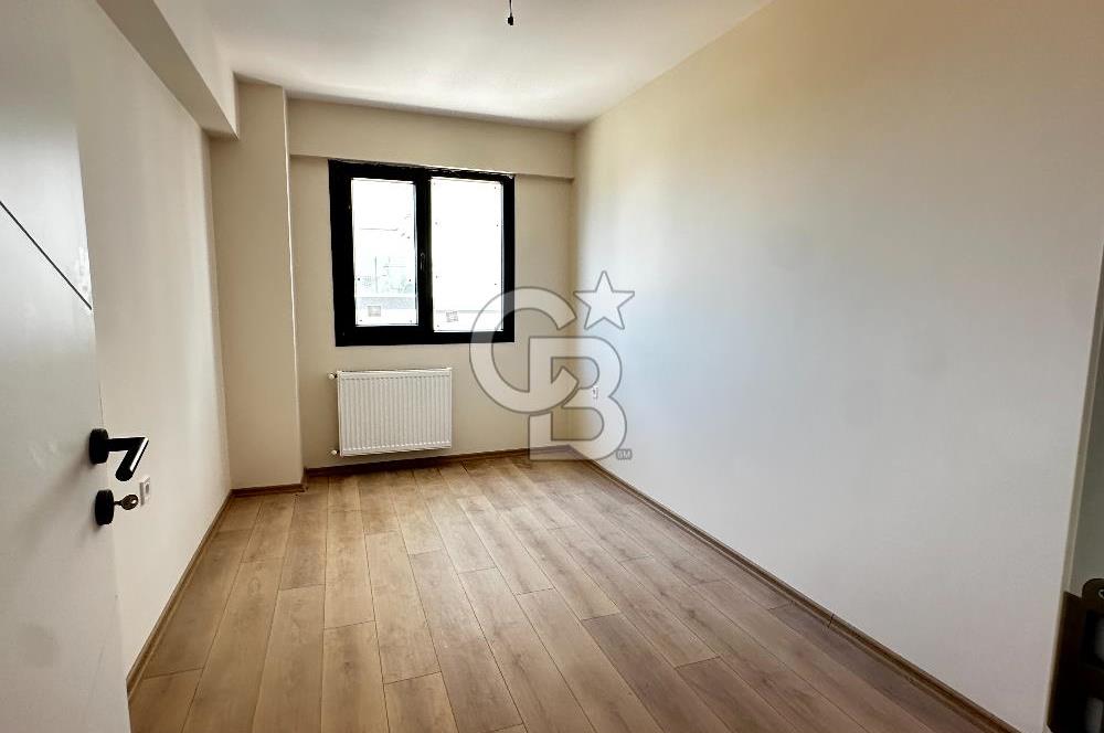 ÇİĞLİ ESENTEPE MAH DENİZ MANZARALI YENİ BİNADA SATILIK 3+1 DAİRE