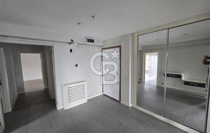 ÇAKIRLAR GÖBEK'TE EBEVEYN BANYOLU, KİLERLİ KİRALIK 4+1 DAİRE