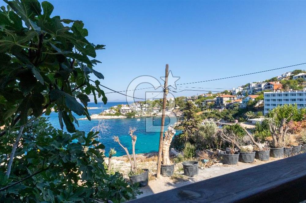 KARABURUN İSKELEDE SATILIK VİLLA
