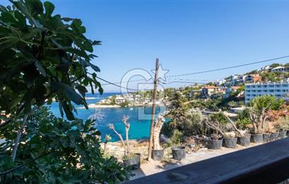 KARABURUN İSKELEDE SATILIK VİLLA