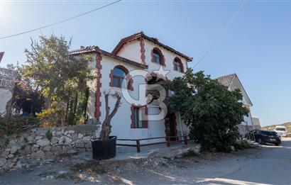 KARABURUN İSKELEDE SATILIK VİLLA