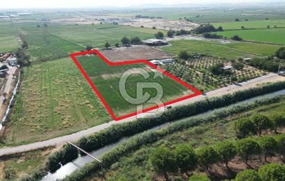 MENEMEN ULACAKTA OTOYOLA YAKIN KONUMDA 14.386m2 TARLA