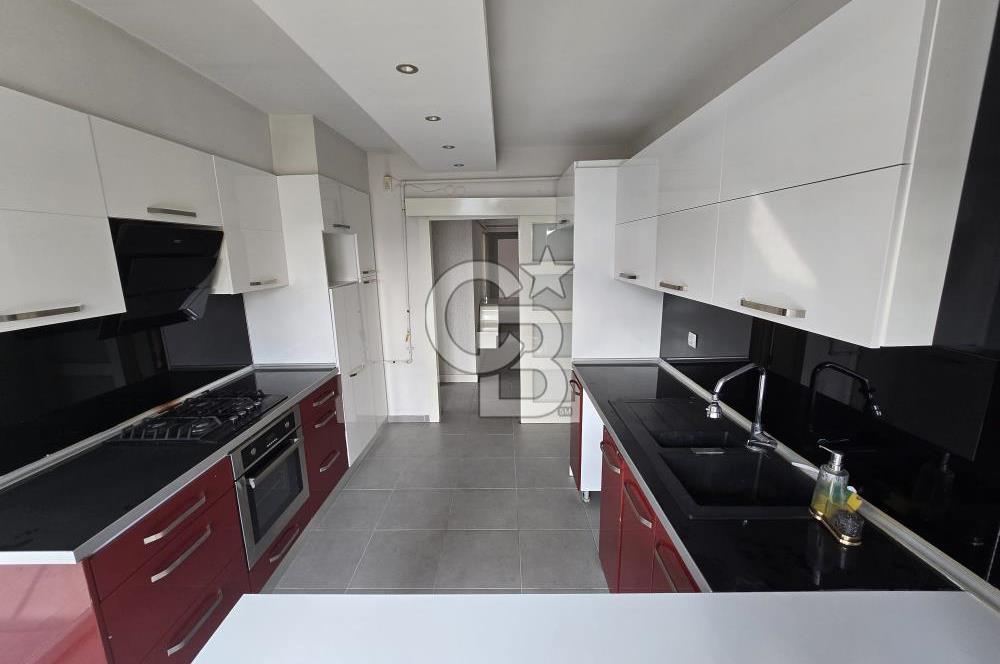 ÇAKIRLAR GÖBEK'TE EBEVEYN BANYOLU, KİLERLİ KİRALIK 4+1 DAİRE
