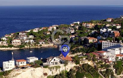 KARABURUN İSKELEDE SATILIK VİLLA
