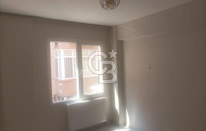 MENEMEN KASIMPAŞA'DA KİRALIK ARA KAT 3+1 DAİRE