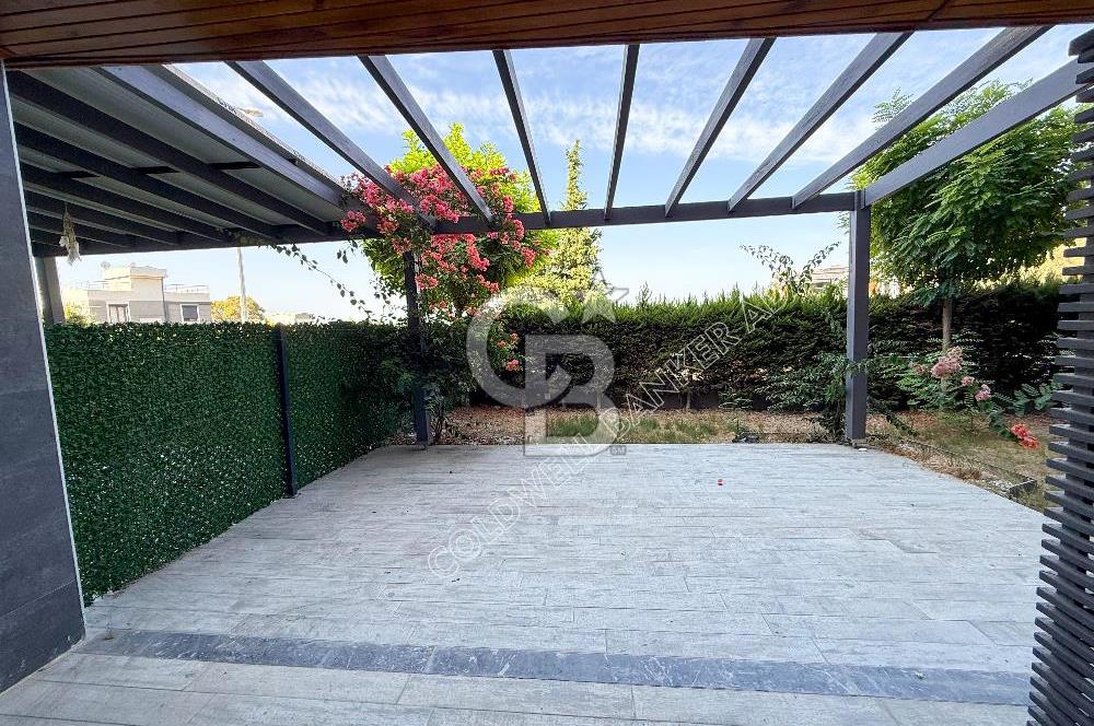 KUŞADASI KADINLAR DENİZİ DENİZ MANZARALI 2+1 FIRSAT DAİRE