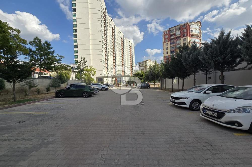 ÇAKIRLAR GÖBEK'TE EBEVEYN BANYOLU, KİLERLİ KİRALIK 4+1 DAİRE