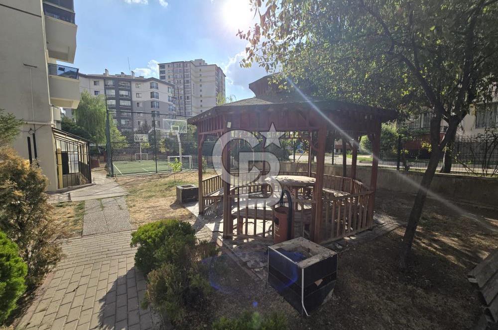 ÇAKIRLAR GÖBEK'TE EBEVEYN BANYOLU, KİLERLİ KİRALIK 4+1 DAİRE