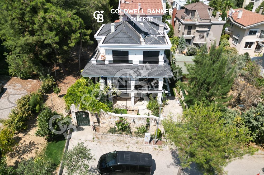 Bornova Evka3 Satılık 5+2 Villa