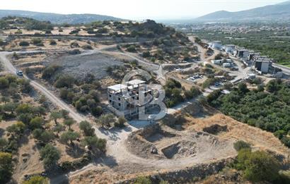 MENEMEN EMİRALEM GÖKTEPE DE SATILIK 4+1 210M2 VİLLA