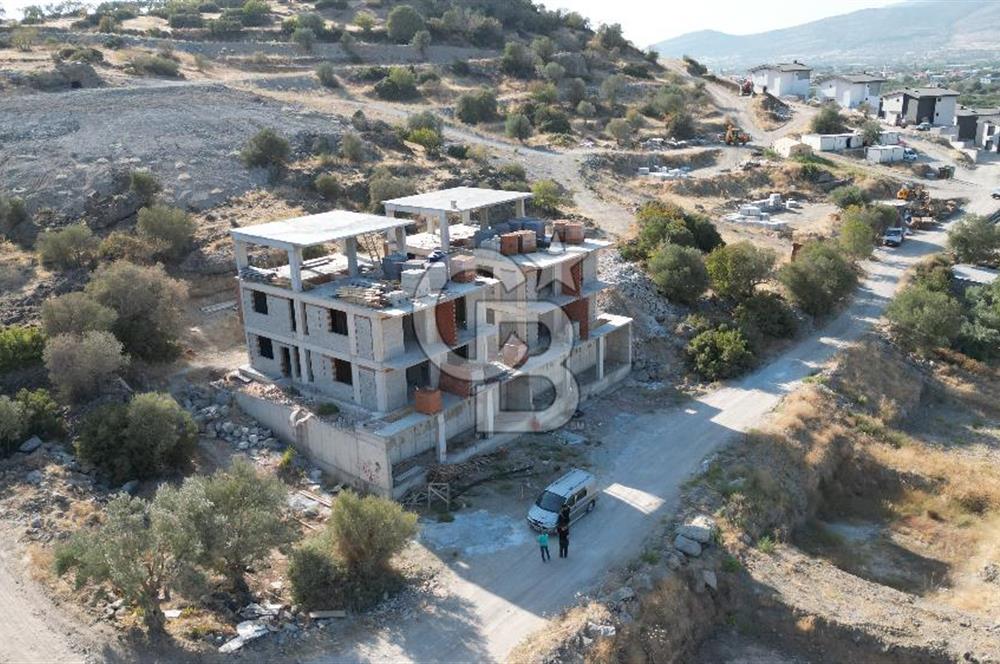 MENEMEN EMİRALEM GÖKTEPE DE SATILIK 4+1 210M2 VİLLA