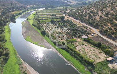 MENEMEN SÜLEYMANLIDA GEDİZ NEHRİ KENARINDA 571M2 HOBİ BAHÇELİ EV