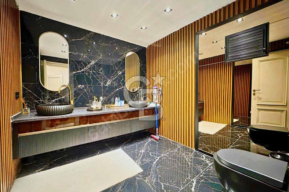 Bornova Evka3 Satılık 5+2 Villa