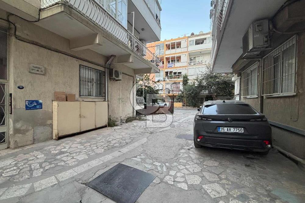 Karşıyaka, Tersane Mahallesinde 2+1 Satılık Daire 