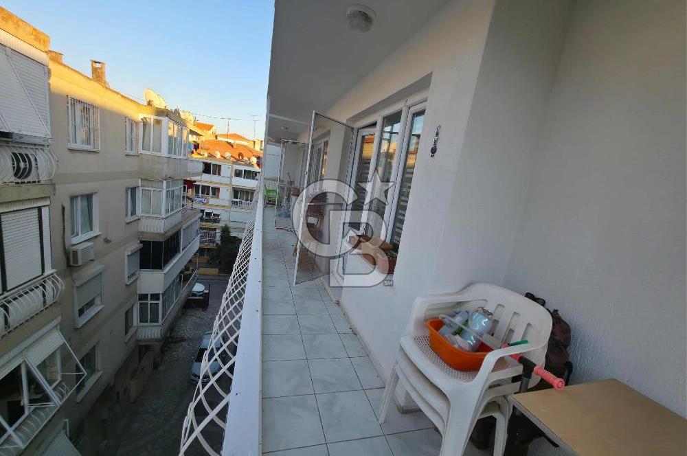Karşıyaka, Tersane Mahallesinde 2+1 Satılık Daire 