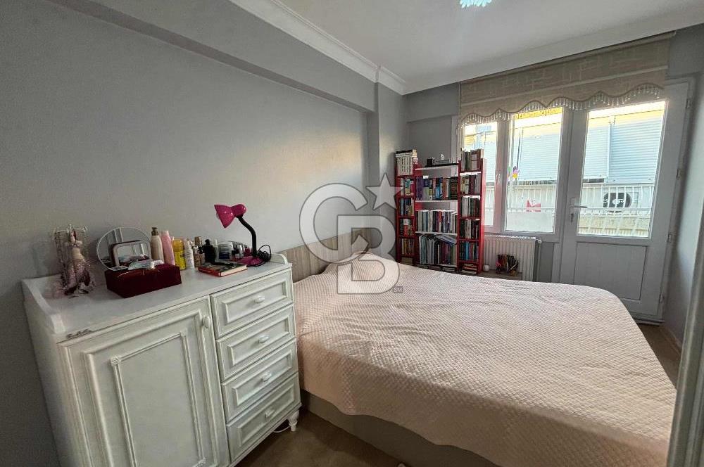 Karşıyaka, Tersane Mahallesinde 2+1 Satılık Daire 