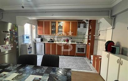 Karşıyaka, Tersane Mahallesinde 2+1 Satılık Daire 